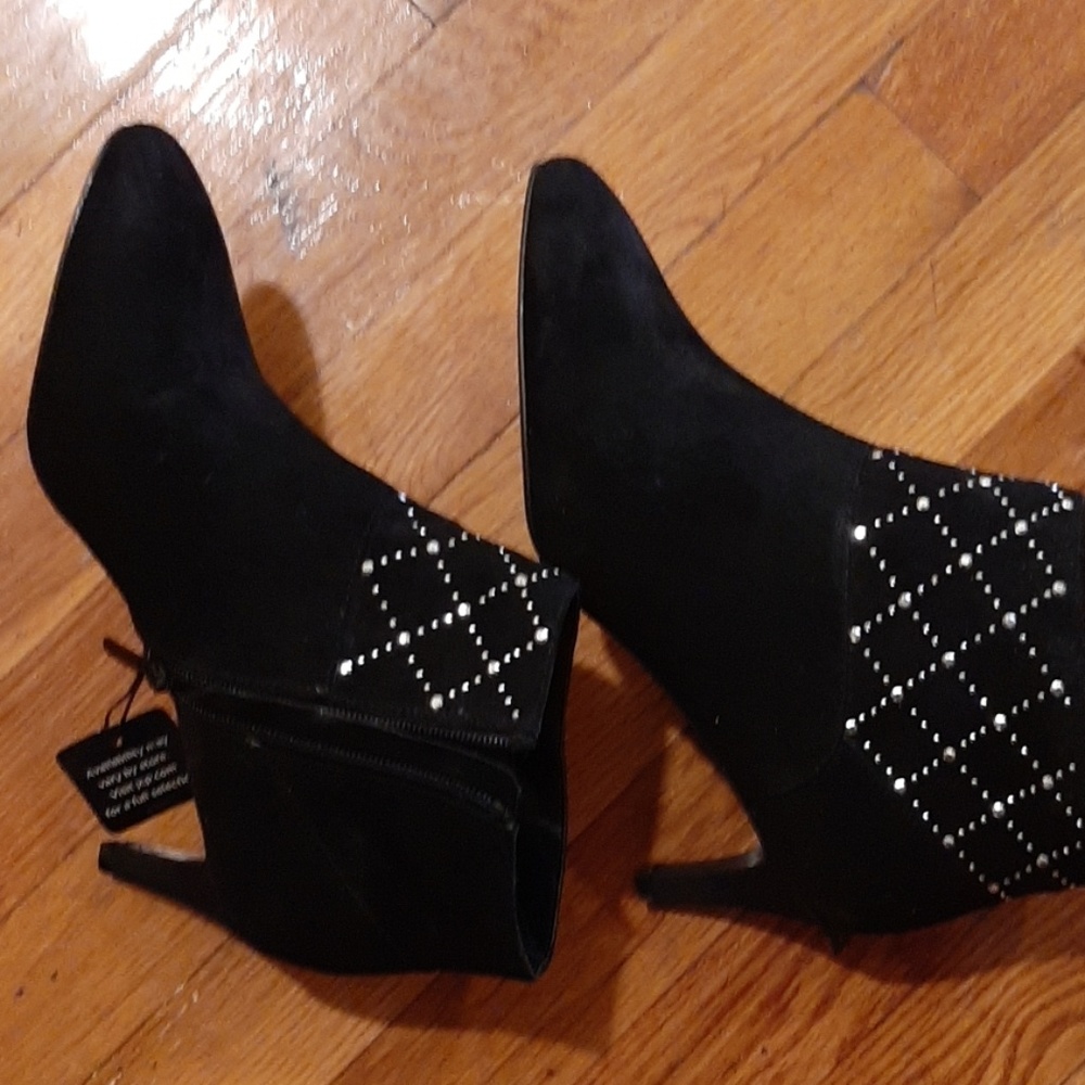 Booties - Picture 3 of 3